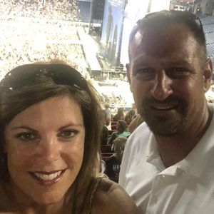 Meet your Posher, Bobbie